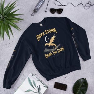 Onyx Storm Sweatshirt | Golden Dragon in Flight | Brave the Dark | Rebecca Yarros Book Gift | Book Dragon Crewneck | Dragon Lover Aesthetic