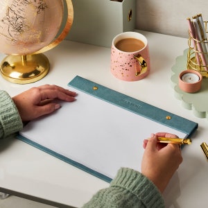 Personalizowany notatnik A4 ze skóry wegańskiej z wkładem - Personalizowany notatnik z wkładem - Notatnik zrywany - Skórzany notatnik na biurko