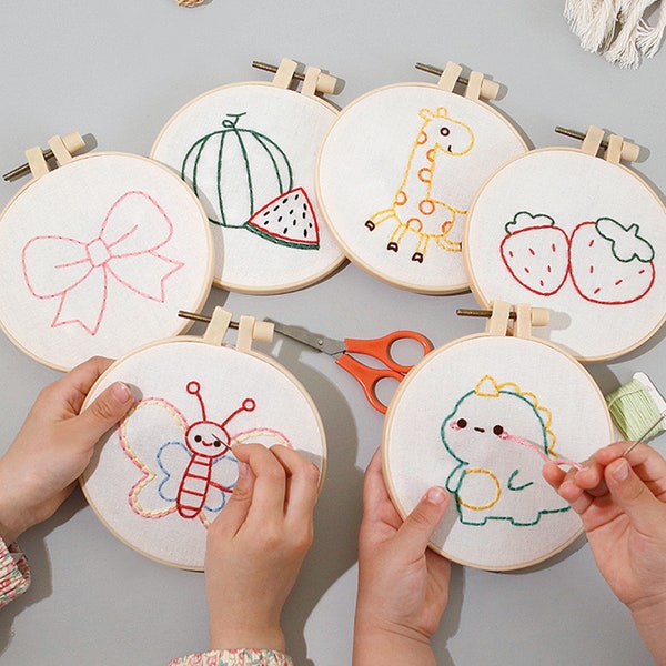 Joli kit de broderie pour enfants, broderie de petite taille, kit de broderie pour débutants, cadeau de broderie pour enfants, ensemble de broderie facile