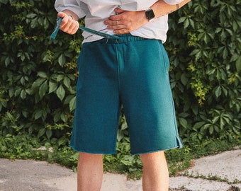 Men's knitted shorts OGONPUSHKA Breet color emerald.