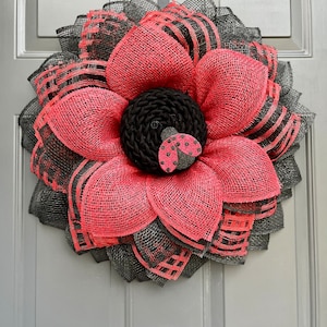 Ladybug Flower Wreath. Ladybug Wreath. Burlap Mesh Flower Wreath. Front Door Wreath. Spring Ladybug Wreath. Ladybug Decor. Ladybug Flower.