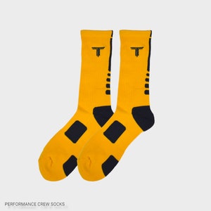 Cushioned Dri Fit Crew Unisex Socks Size Large (US 8-11)