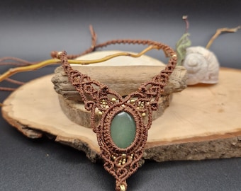 Macrame necklace/collar Aventurine - healing stone for courage and optimism