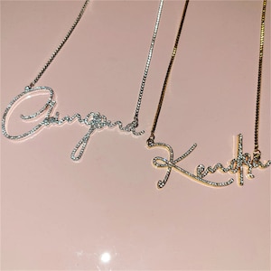 Collar con nombre de diamante de guión, collar con nombre personalizado, collar con nombre escrito a mano, collar con nombre de Bling, joyería con nombre helado, collar personalizado