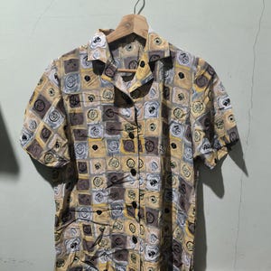 Rare button down shirt size M medium casual vintage men shirt yellow