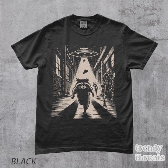 Racoon Running from Aliens T-Shirt, Funny Alien Shirt, Retro Racoon Shirt, Racoon Lover, Trash Panda, Vintage Graphic Tee, 2000s Y2K Fashion