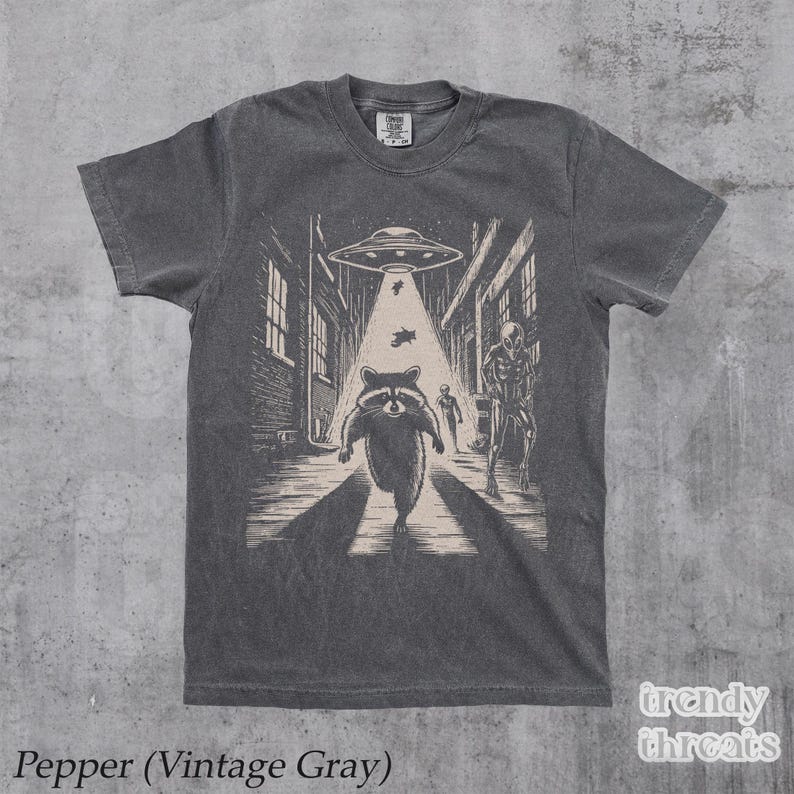 Racoon Running from Aliens T-Shirt, Funny Alien Shirt, Retro Racoon Shirt, Racoon Lover, Trash Panda, Vintage Graphic Tee, 2000s Y2K Fashion Pepper Vintage Gray