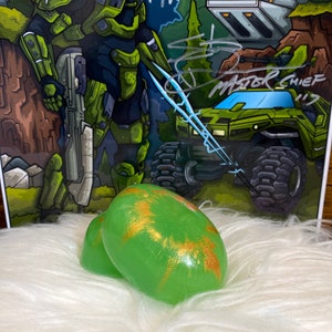 John-117 {Halo, Master Chief} -Soap Bar (Gunpowder, Pine, Teakwood)