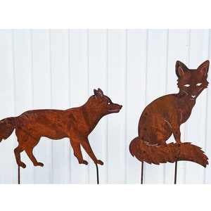 Fox running 30 x 66 cm / fox sitting 40 x 30 cm for sticking garden stake rust garden decoration weatherproof rust garden figure metal gift