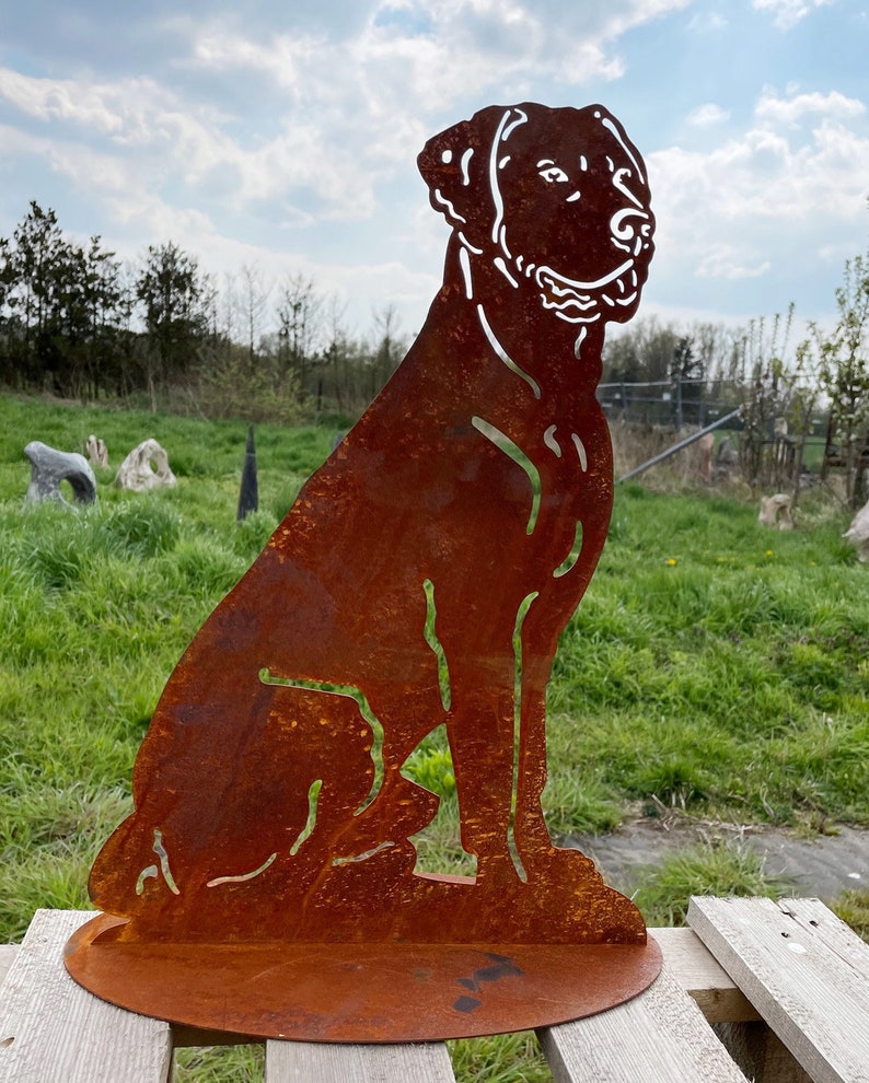 Figurine de jardin chien assis 50 x 35 cm sur plaque patinée résistant aux intempéries rouille métal rouille figure Labrador Boxer image 3