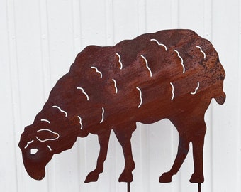 Tuinfiguur schapen grazen 37 x 52 cm voor het aansluiten van tuinpaal patina tuindecoratie weerbestendig roest metaal roest figuur cadeau