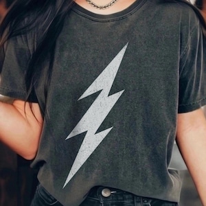 Lightning Bolt Shirt, Comfort Colors Vintage Wash Distressed Tshirt, Unisex Y2K T-shirt, Retro T Shirt, Preppy Clothing, Retro Graphic Tee