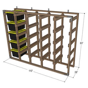 Peut inclure: Structure en bois pour jardin vertical, mesurant 28 pouces de profondeur, 279 cm de large et 210 cm de haut. Il comporte plusieurs étagères et une section pour contenir des bacs noirs avec des inserts jaunes, pour les plantes.