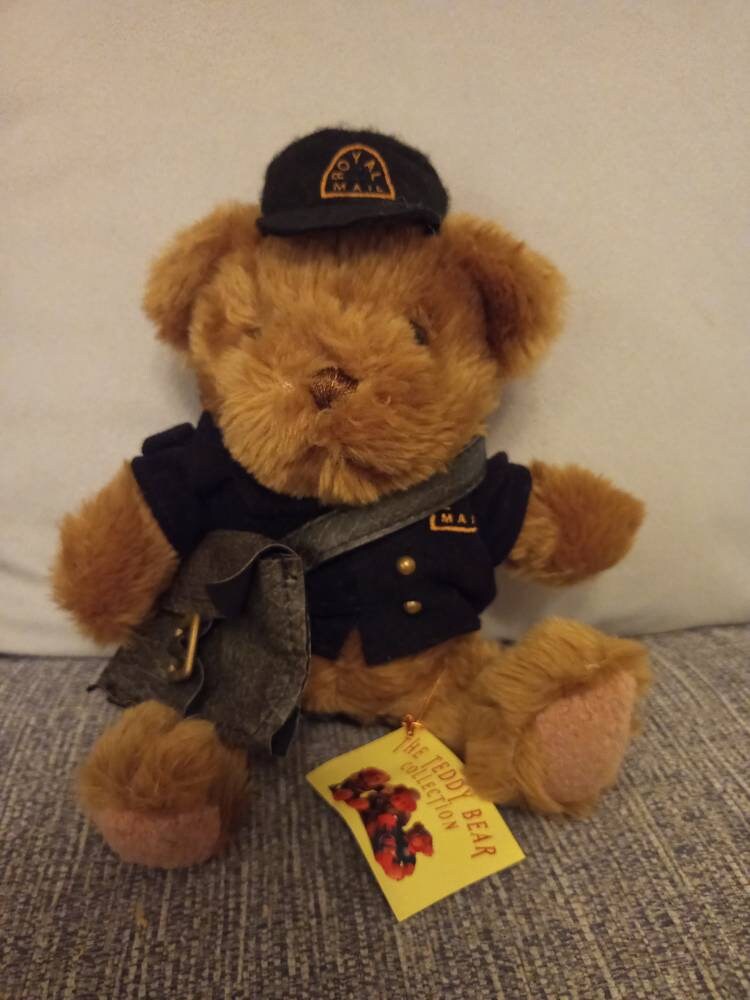 postman bear knitting pattern