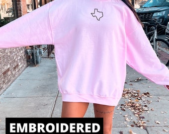 Embroidered Texas State Crewneck Sweatshirt: Country Western Style