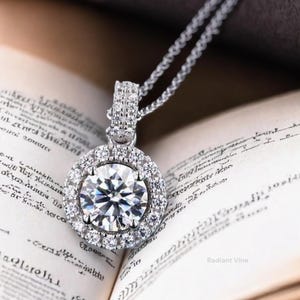 18K Gold Halo Pendant Necklace for Women, Round Diamond Solitaire Pendant, Moissanite Halo Pendant D-VVS1, Dainty Diamond Necklace