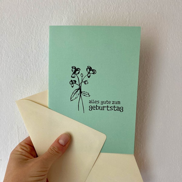 Personalisierte Geburtstagskarte - mit Blume des Geburtsmonats, wähle deine(n) Monat/Blume! - in braun, korallenrot oder grün