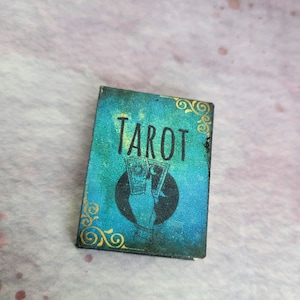 Mini Tarot Book (Illustrated)