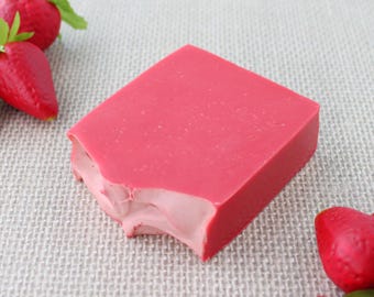 Natural Strawberry Soap Bar Handmade Vegan Gift For Bath Hydrating Body Wash Self Care Gift for Women Bath and Body for Her Spa Gift