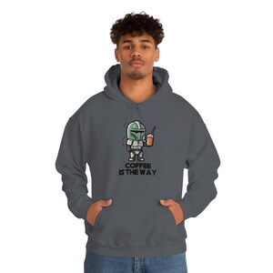 Sudadera Mando Coffee Lover - Regalo para fans de Space Wars imagen 10
