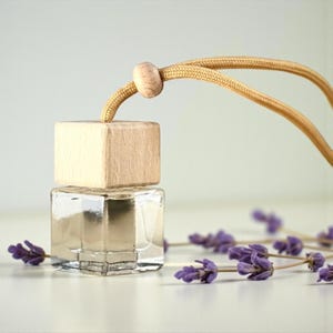 Car Freshener - Lavender & Cedar
