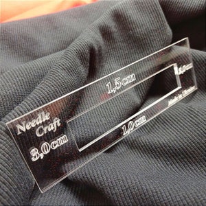 Sewing ruler for seams 4-in-1, Crafting Ruler, Sewing Seam Tool, Mini Ruler for Sewing, Gifts for Sewing