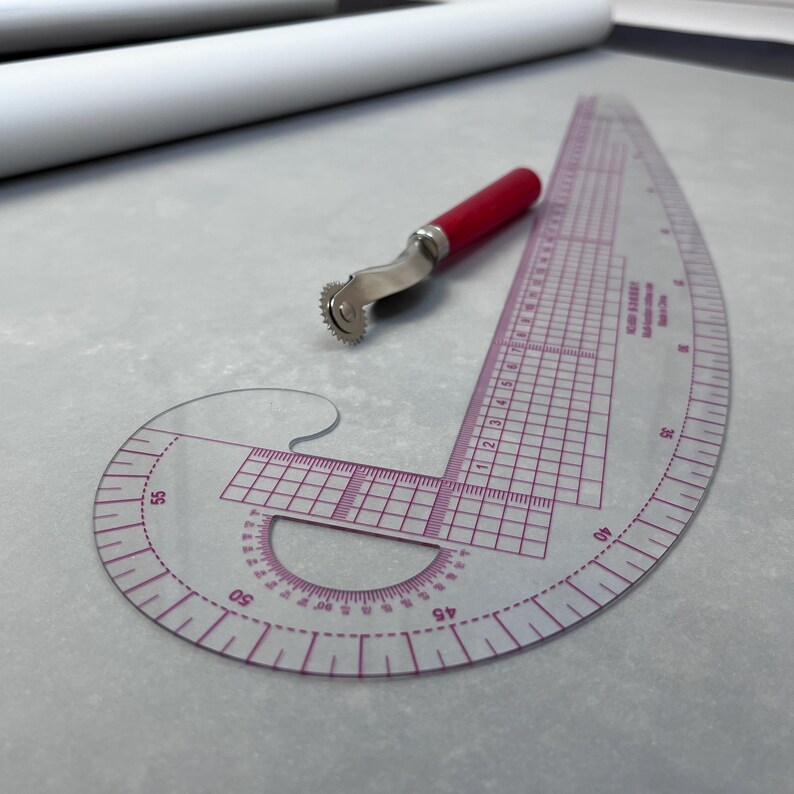 Ripper Ruler Set of Tracing Paper, Sewing Tracing Wheel Serrated Edge, Craft Tool ...