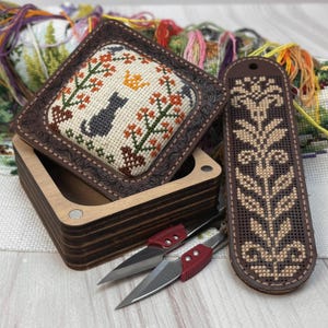 Embroidery Box Set, Needle Case with Scissors & Pin Cushion, Silver Scissors Thread Snipper, Сross Stitch, Gift for Seamstress, Mother’s Day