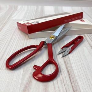 Sewing Set: Professional Tailor Scissors 8 Inch for Cutting Fabric and Leather Heavy Duty, Scissors Thread Snipper Sewing Accessories