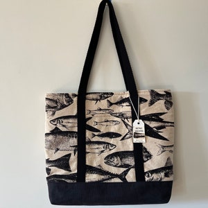 Vintage Fabric Swimming Fish Cotton Linen Shoulder Bag with Exterior and Interior Slip Pockets