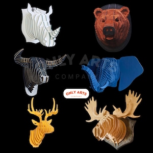 Puede incluir: Colección de arte mural de cabezas de animales de madera, incluyendo un rinoceronte, oso, toro, elefante, ciervo y alce. Cada pieza está intrincadamente diseñada con madera en capas, mostrando tonos de madera natural y detalles pintados. El logo de Only Arts Company es visible.