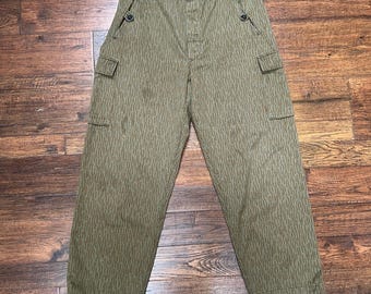 Vintage Cotton Cargo Pants East German Army M48Raindrop Strichtarn Camo Military Trousers - X-Large