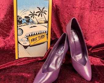 Vintage Shoes - 1990s Fast Turn Purple Pumps - Genuine Leather Made in Taiwan - Size 7.5