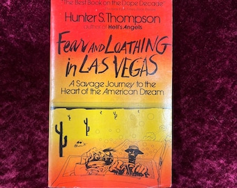 Vintage Paperback Book - Fear and Loathing in Las Vegas - Hunter S. Thompson - Popular Library 1971