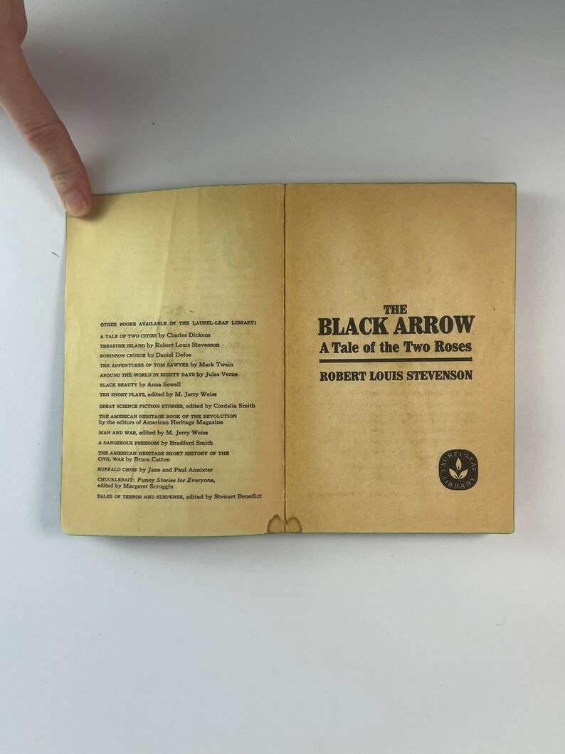 Vintage Medieval Fantasy Paperback The Black Arrow Robert Louis Stevenson 1964 image 8