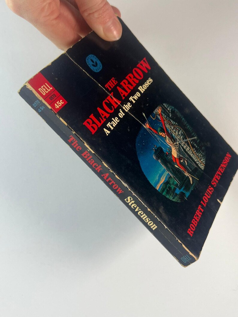 Vintage Medieval Fantasy Paperback The Black Arrow Robert Louis Stevenson 1964 image 4