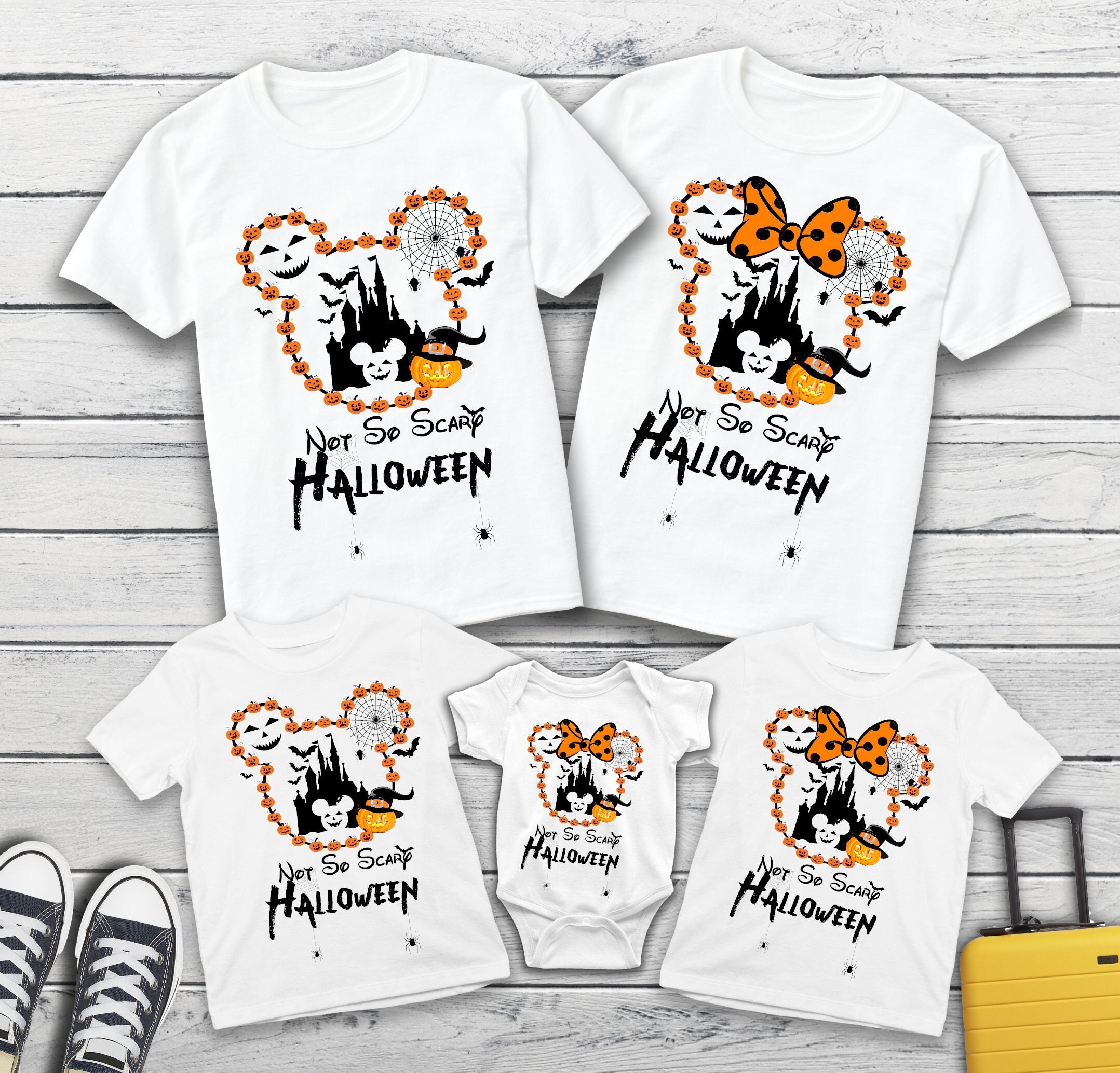 Discover Camiseta Disney Halloween Familia 2022 No Tan Aterrador para Hombre Mujer