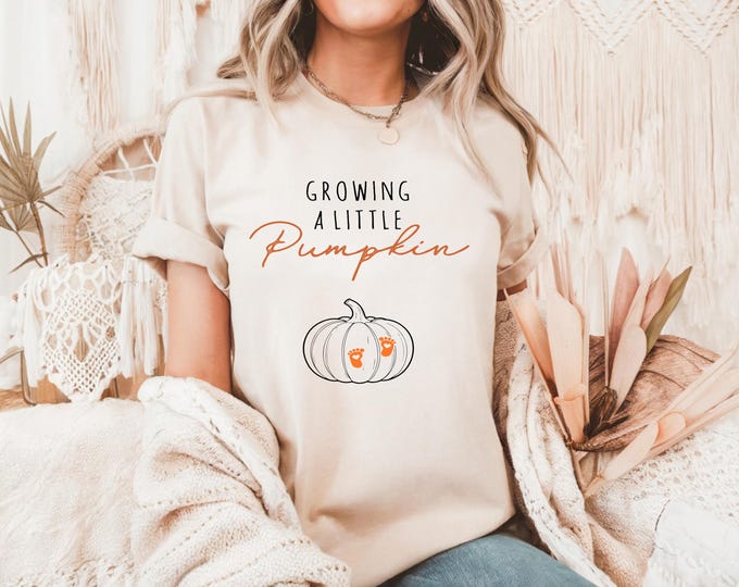 Growing a Little Pumpkin Maternity Shirt: Fall Pregnancy Announcement Tee