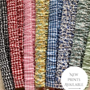 Scrunchie Lanyard: Elastischer Ausweishalter aus Stoff