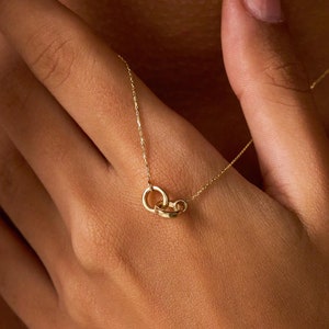 14k Solid Gold Interlocking Circles Neclace for Women | Link Pendant Necklace | Double Rings Interlocking Circles Dainty Minimalist Jewelry