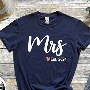 Personalized Mrs Est Shirt, Custom Wedding Shirt Date, Mrs Established Shirt, Bridal Shower Gift, Engagement Gift Shirt, Anniversary Gift