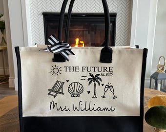 Future Mrs Beach Tote Bag, Bride to Be Wedding Gift Bag, Custom Name Est 2025 Canvas, Bachelorette Party Bag, Honeymoon Beach Bag