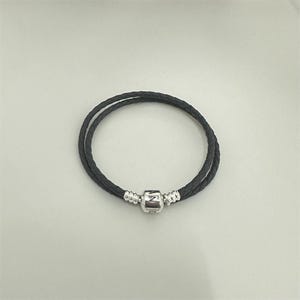 graues Doppelwickelarmband Lederarmband 38 cm + Silbertäschchen Sterling Silber pandora