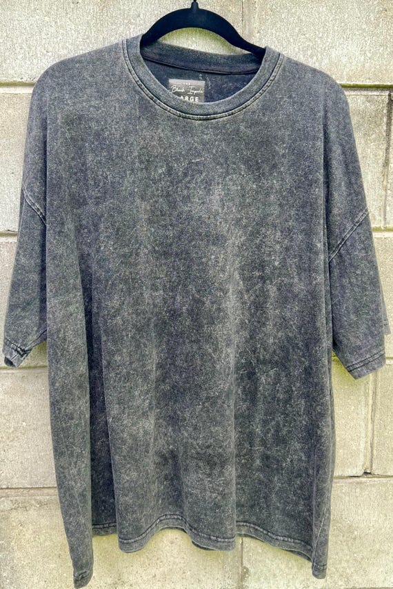 Women's Oversized Acid Wash T-Shirt - Vintage Boyfriend Tee, 100% Cotton