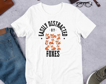 Maglietta "Facilmente distratto dalle volpi", abbigliamento a tema fauna selvatica, regalo per amanti della natura