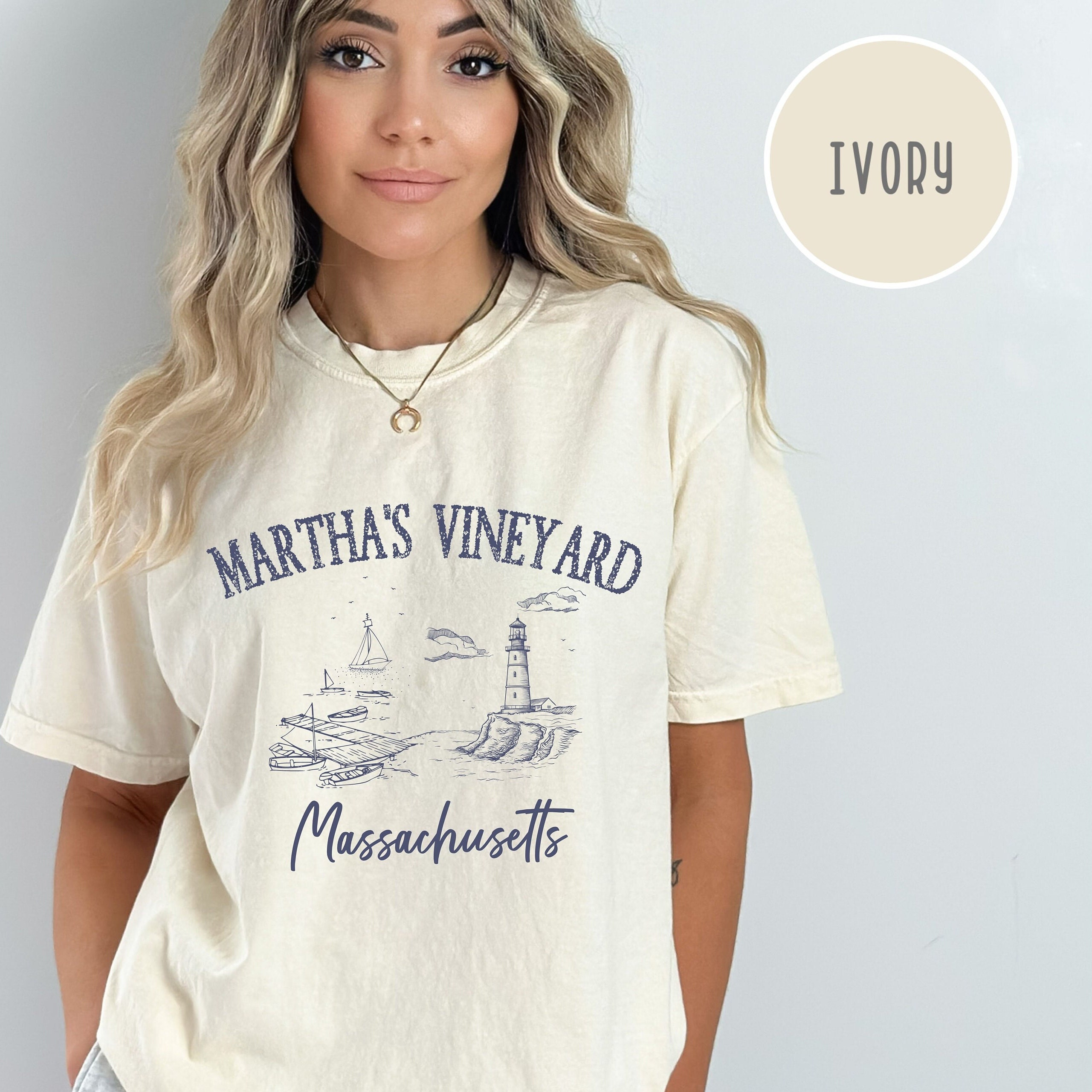 Vineyard Vines Blue Martha's Vineyard Logo Graphic T-Shirt Adult Size -  Shop Thrift KC
