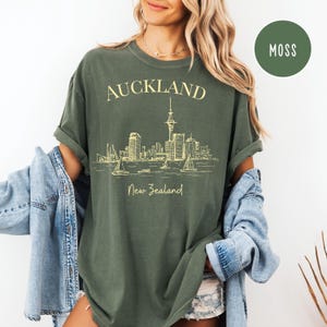 Auckland New Zealand Comfort Colors® T-Shirt, New Zealand Vacation Gift Tee Shirt, New Zealand Travel Gift, Auckland Tee New Zealand Harbour