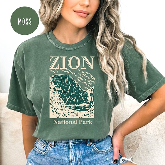 Zion National Park T-Shirt-Camping Hiking Tee Zion National Park T-Shirt-Camping Hiking Tee