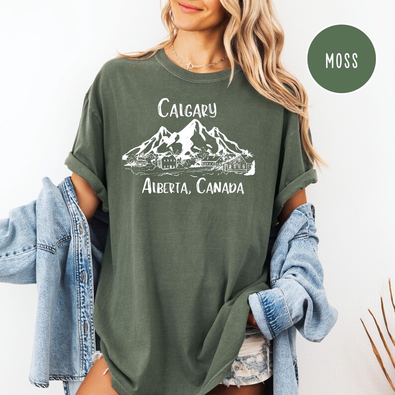 Calgary Alberta Canada Comfort Colors® T-Shirt, Calgary Urlaub Geschenk Tee, Kanada Reise Shirt, Calgary Ski Reise Geschenk, Calgary TShirt Geschenk Moss