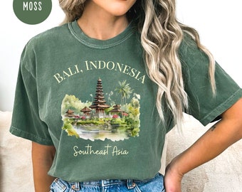 Camiseta Bali Indonesia Comfort Colors®, camiseta de regalo de vacaciones en la isla de Bali, camisa del sudeste asiático de Bali, templo de Bali, camisa de viaje de Indonesia